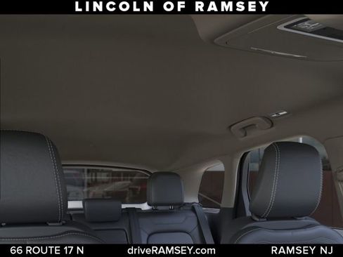 New 2026 Lincoln Corsair Premiere AWD/4WD image 23
