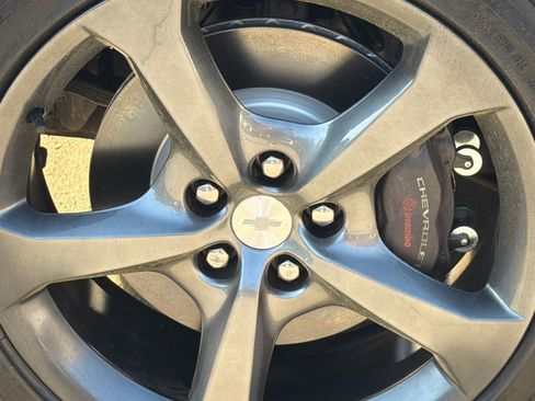Used 2014 Chevrolet Camaro SS RWD image 7