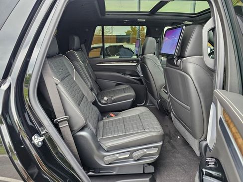 New 2026 Cadillac Escalade Platinum Sport AWD/4WD image 12