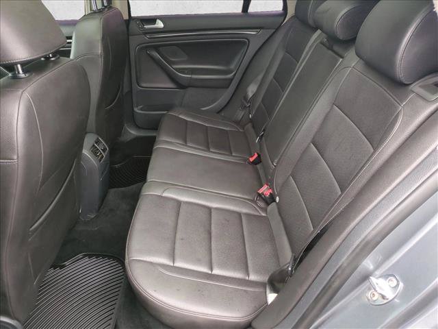 Used 2014 Volkswagen Jetta TDI FWD image 17