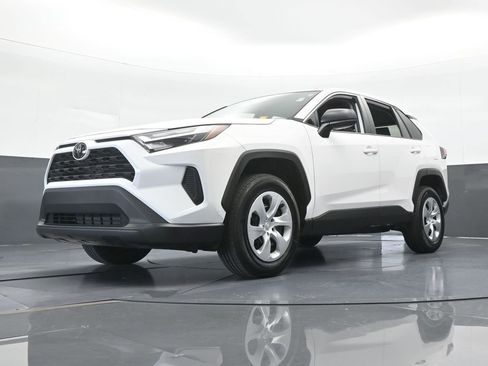 Used 2025 Toyota RAV4 LE FWD image 48
