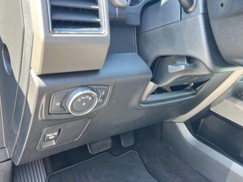 Used 2021 Ford Expedition XLT AWD/4WD image 33