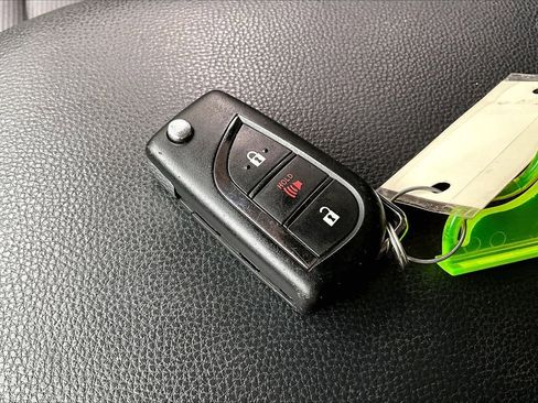 Used 2024 Toyota RAV4 LE FWD image 35