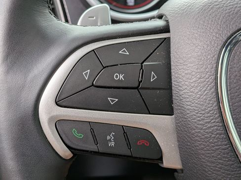 Used 2016 Dodge Challenger R/T Scat Pack w/ Leather Interior Group image 18