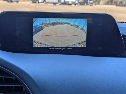 Used 2024 MAZDA MAZDA3 s image 21