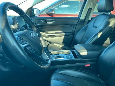 Used 2022 Ford Edge Titanium w/ Equipment Group 301A AWD/4WD image 11