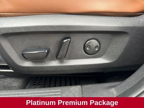 Used 2025 Nissan Rogue Platinum w/ Tech Package image 14