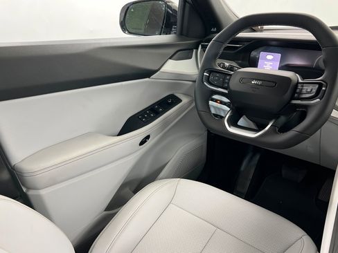 New 2026 Jeep Cherokee Limited AWD/4WD image 11