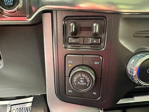 Used 2022 Ford F150 Lariat w/ Equipment Group 502A High AWD/4WD image 36