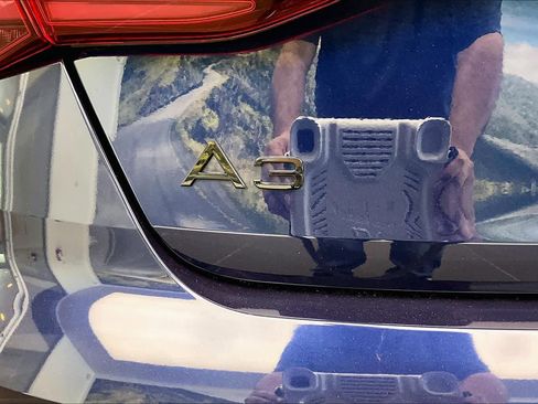 Used 2023 Audi A3 2.0T Premium w/ Convenience Package image 32