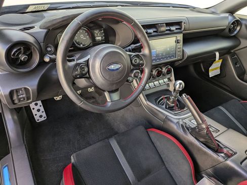 Used 2025 Subaru BRZ Limited image 10
