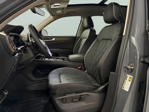 New 2026 Volkswagen Atlas SEL Premium R-Line image 18