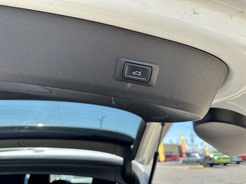 Used 2015 Audi Q7 3.0T S line Prestige image 41