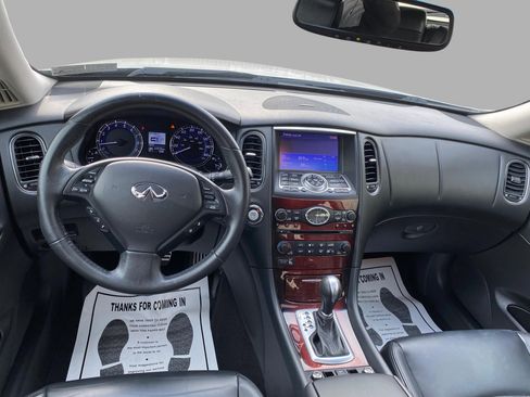 Used 2017 INFINITI QX50 AWD w/ Technology Package image 27