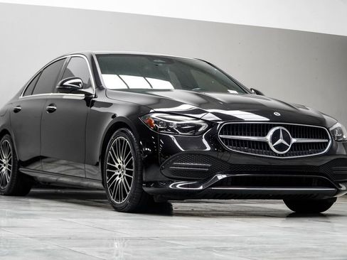 Used 2023 Mercedes-Benz C 300 4MATIC Sedan image 4