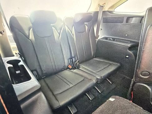 Used 2023 Kia Sorento EX w/ Panoramic Sunroof Package FWD image 10