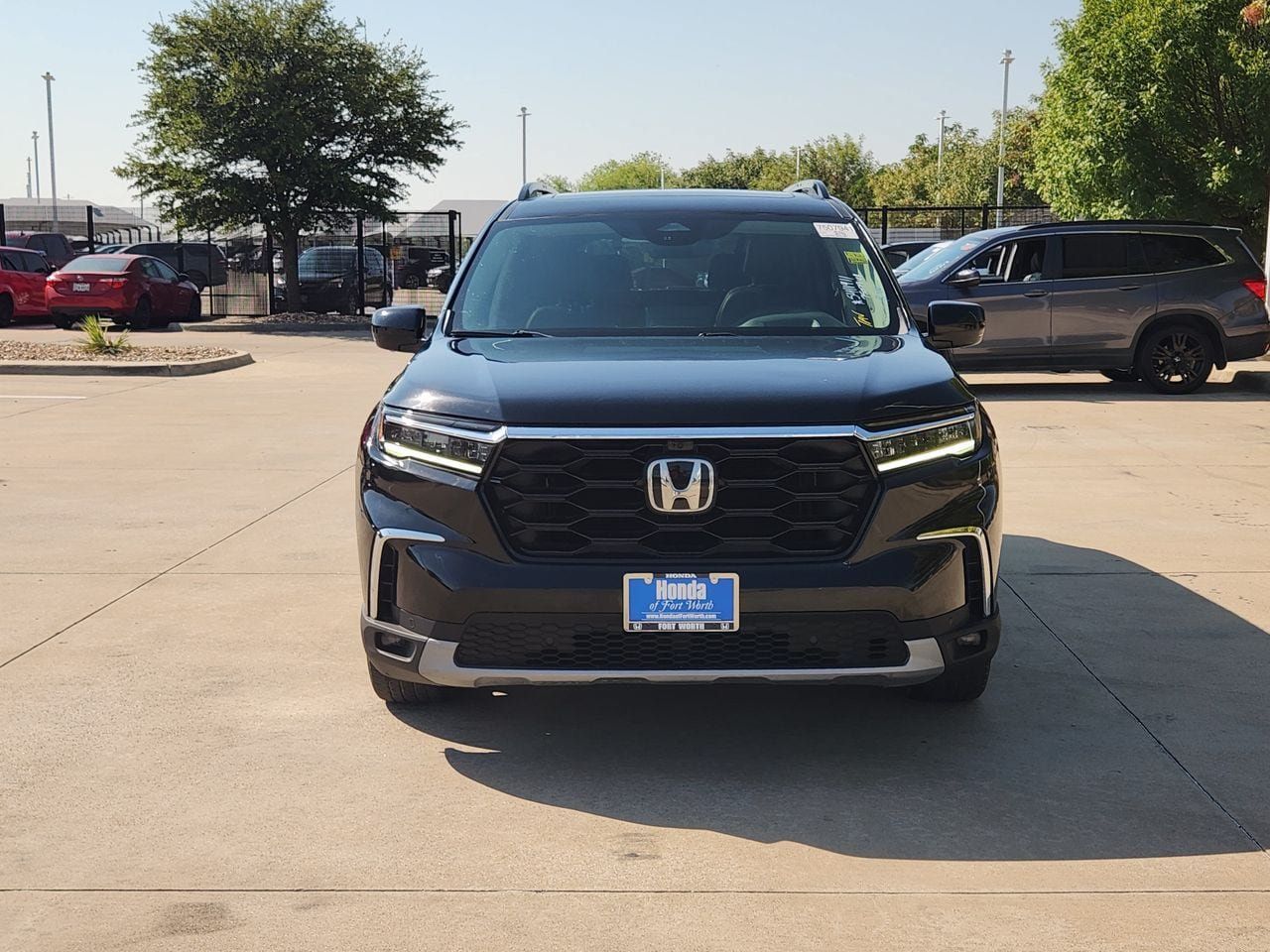 Used 2023 Honda Pilot Elite image 2