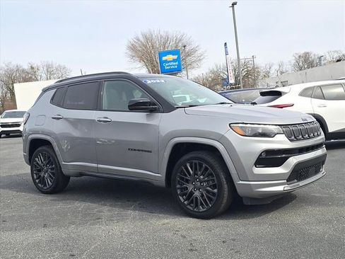 Used 2022 Jeep Compass High Altitude image 1
