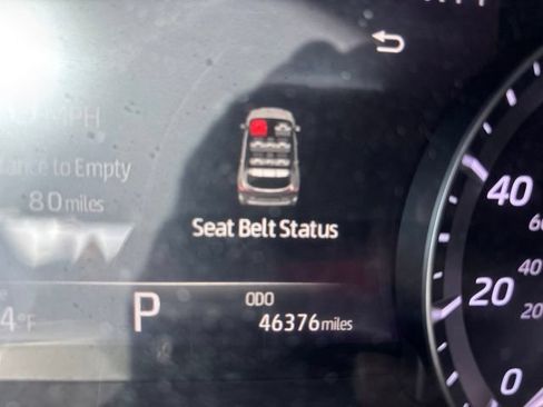 Used 2020 Toyota Highlander Limited FWD image 11