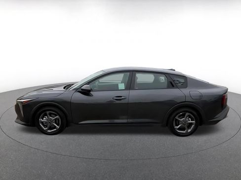 Used 2025 Kia K4 FWD image 9