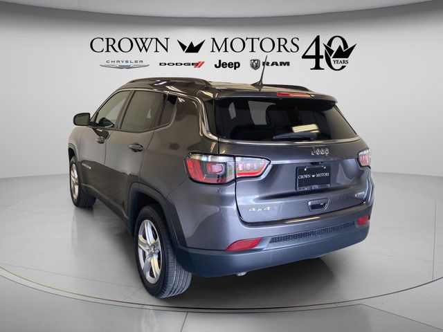 Used 2023 Jeep Compass Latitude w/ Convenience Group AWD/4WD image 12