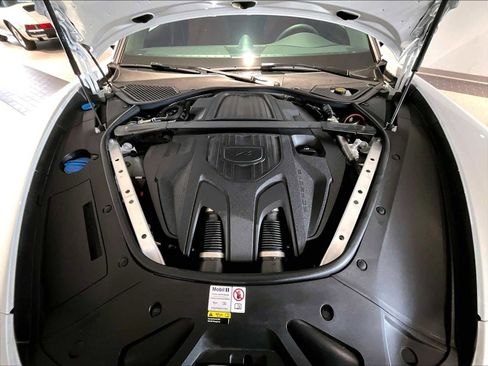 Used 2023 Porsche Panamera Platinum Edition image 24