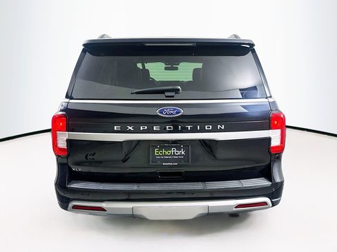 Used 2024 Ford Expedition XLT image 7