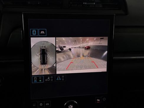 Used 2026 GMC Terrain AT4 w/ Convenience Package III AWD/4WD image 16