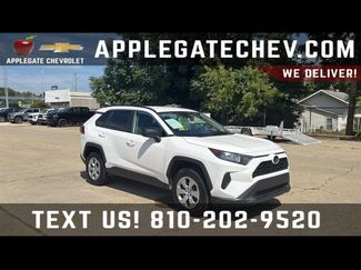 Used 2021 Toyota RAV4 LE AWD/4WD video 1