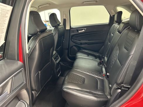 Certified 2024 Ford Edge Titanium AWD/4WD image 28