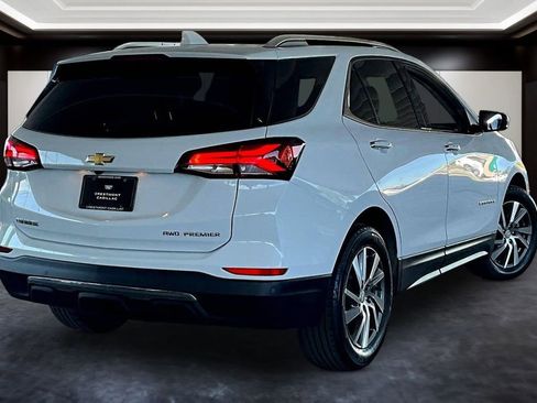 Used 2023 Chevrolet Equinox Premier AWD/4WD image 6