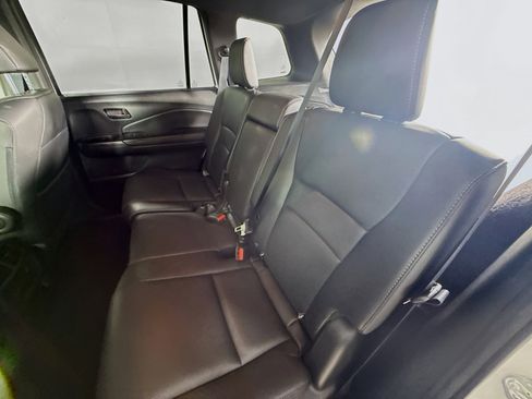 Used 2023 Honda Passport EX-L image 29