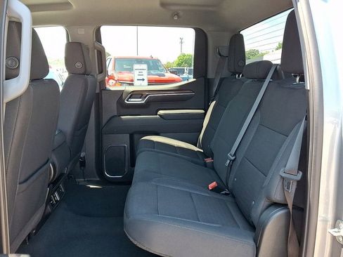 Certified 2024 Chevrolet Silverado 1500 LT AWD/4WD image 10