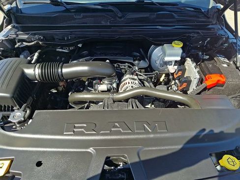 Used 2022 RAM 1500 Limited w/ Body Color Bumper Group AWD/4WD image 31