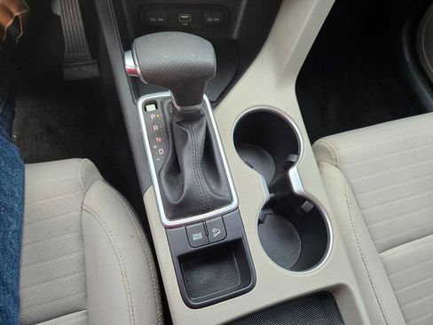 Used 2021 Kia Sportage LX w/ LX Fwd Popular Package image 11