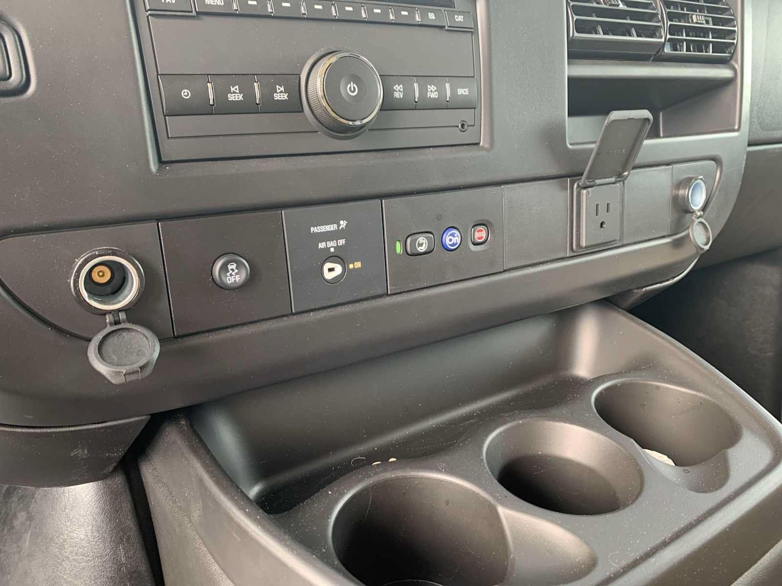 New 2025 GMC Savana 3500 Extended w/ Power Convenience Package RWD image 19