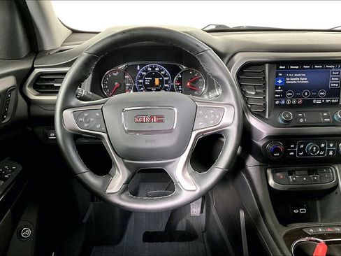 Used 2023 GMC Acadia AT4 w/ Technology Package image 5