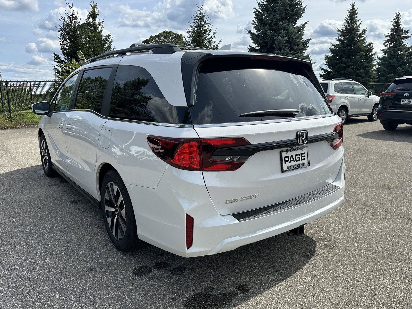 New 2026 Honda Odyssey EX-L image 6