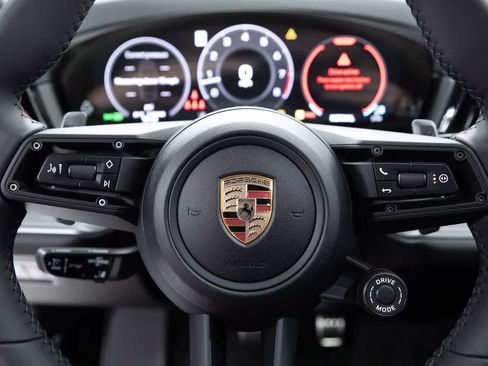 Certified 2026 Porsche Cayenne S AWD/4WD image 14