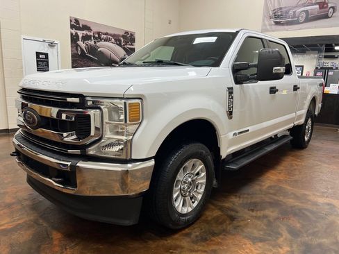 Used 2021 Ford F250 XLT AWD/4WD image 5