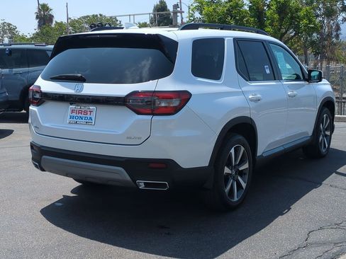 Certified 2023 Honda Pilot Elite image 6