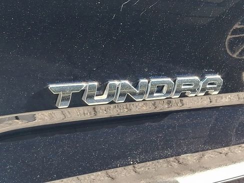 Used 2023 Toyota Tundra Limited AWD/4WD image 5