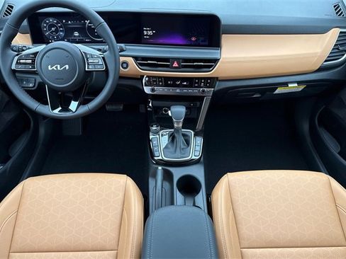 New 2026 Kia Seltos EX w/ EX Sunroof Package image 16