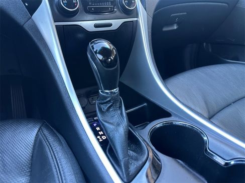 Used 2012 Hyundai Sonata Limited image 15