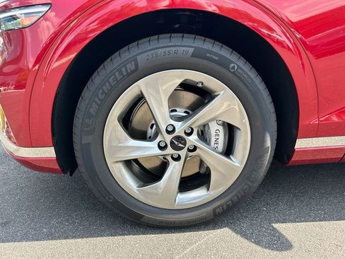 New 2026 Genesis GV70 2.5T Select AWD/4WD image 11