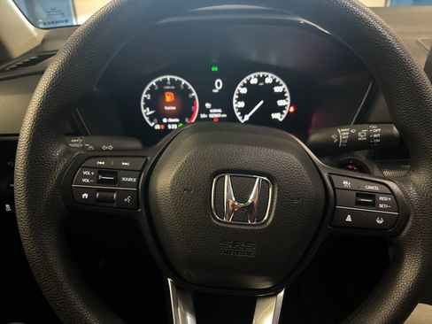 Used 2025 Honda CR-V LX image 24