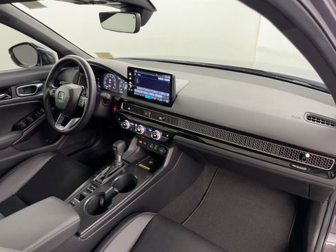 Certified 2024 Honda Civic Sport Touring image 36