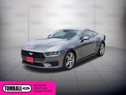 Used 2024 Ford Mustang Coupe RWD image 3