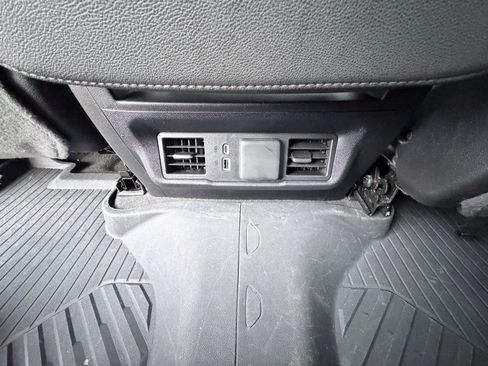 Used 2024 Chevrolet Silverado 1500 RST AWD/4WD image 27