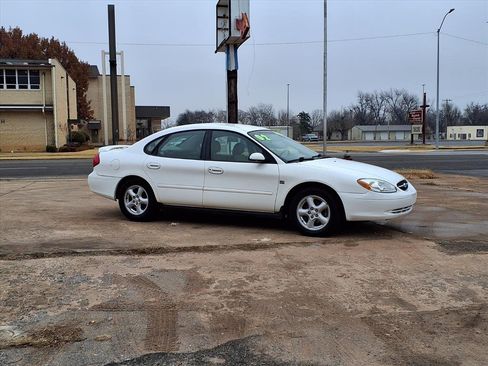 Used 2002 Ford Taurus SES image 18
